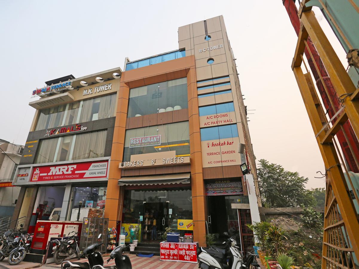 Oyo 10360 Hotel Grand Manoranjan Gorakhpur Kültér fotó